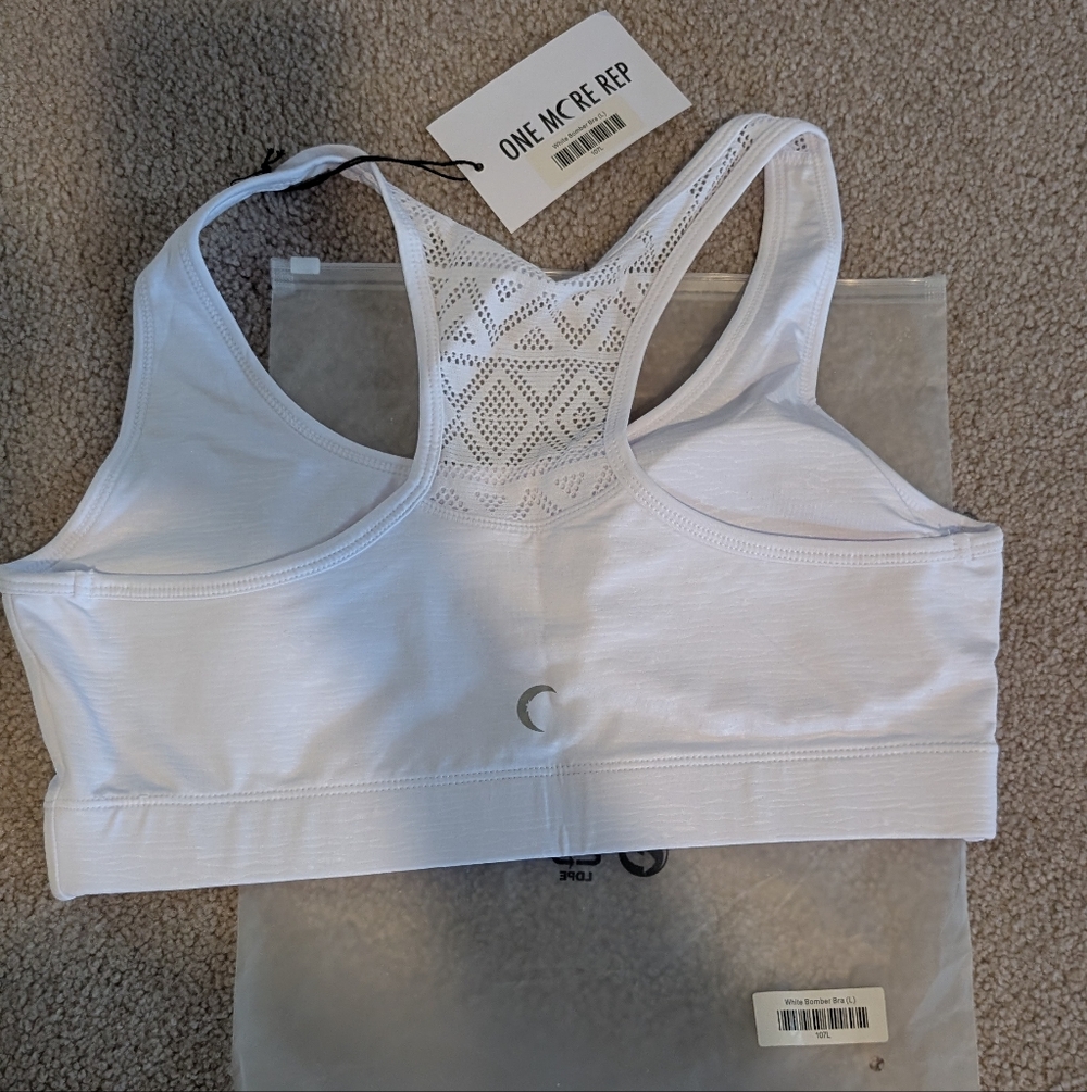 Zyia White Bomber Bra - Picture 4 of 4